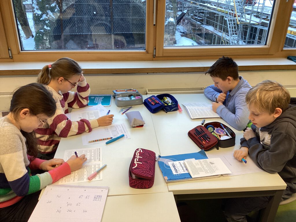 Internationaler Mathematik Teamwettbewerb „Bolyai“